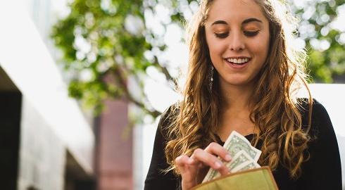 Earn Money While Studying In College